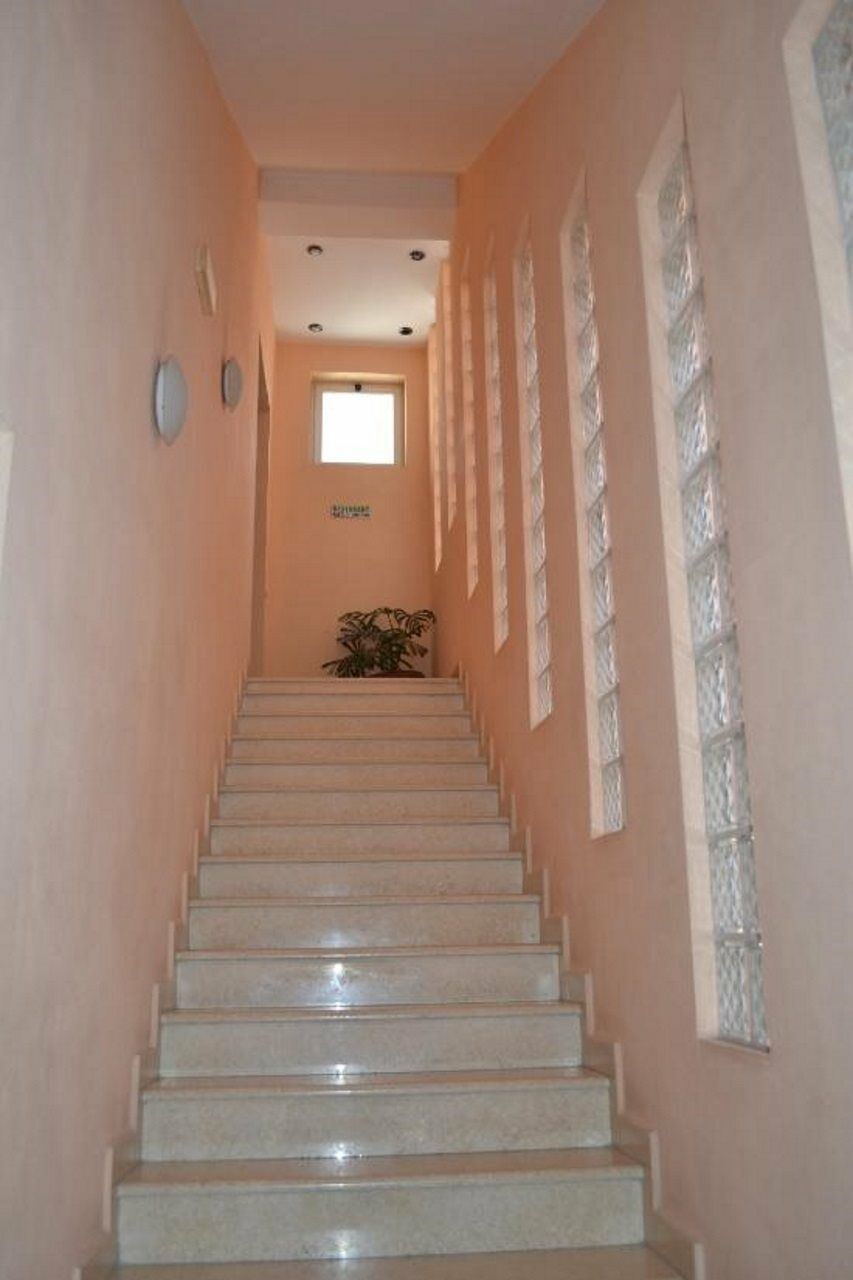Hotel 4 Stinet Vlorë Buitenkant foto